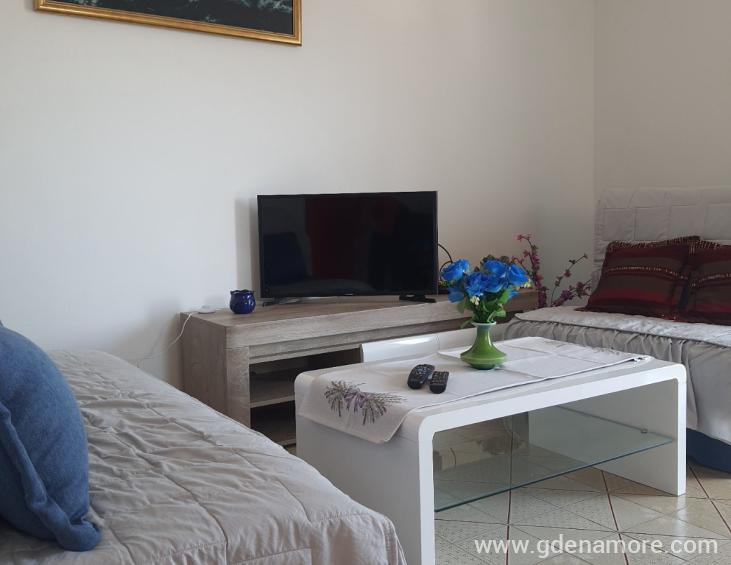 IMG-0a76b12921f64a6ce357aeff592caf9a-V