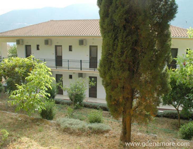 captain-studios-vasiliki-lefkada-3