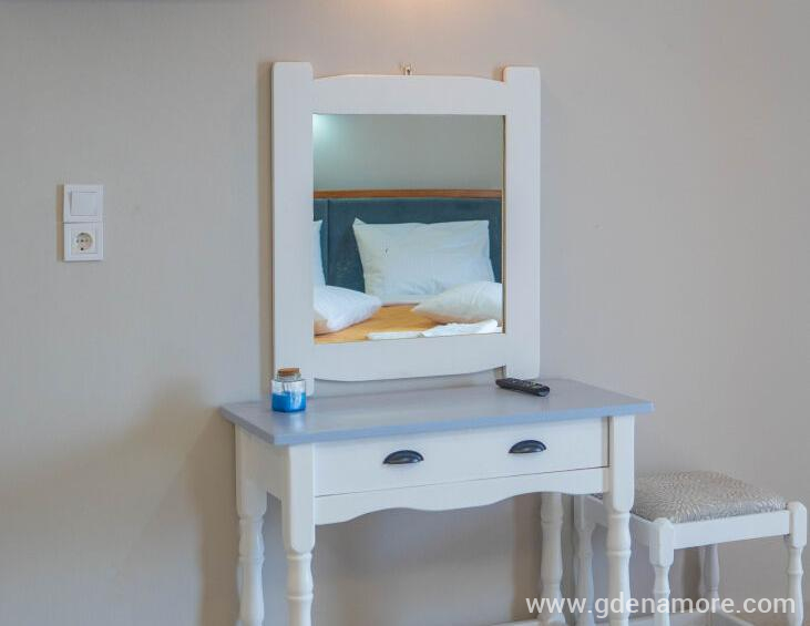 ermioni-rooms-vrahos-epirus-5