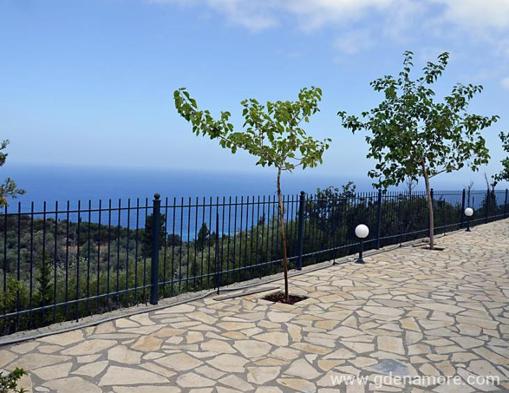 evis-studios-agios-nikitas-lefkada-3