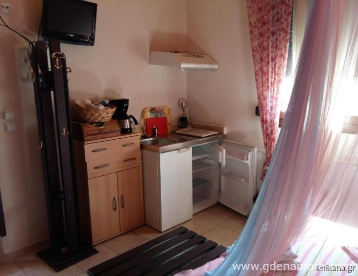 magda-studios-skala-maries-thassos-1