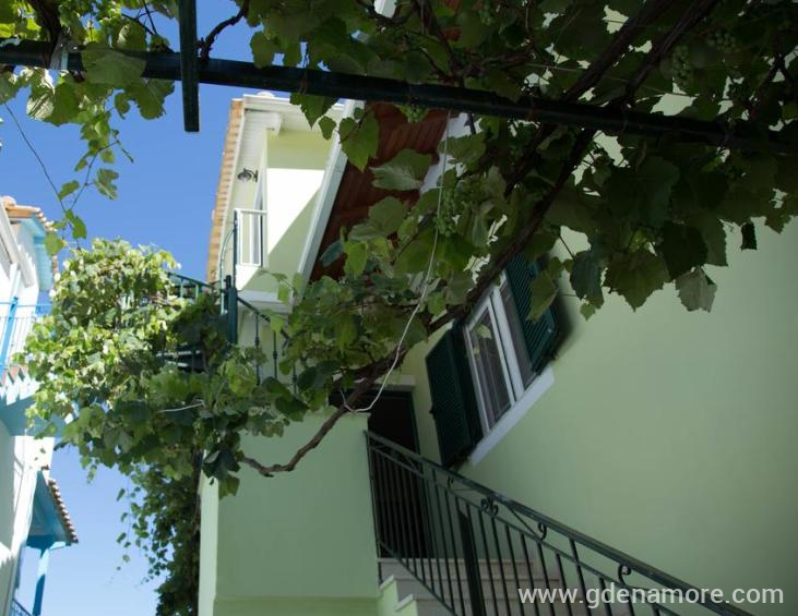 steven-studios-vasiliki-lefkada-2