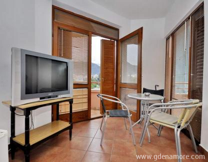 Hotel Regina Elena, Privatunterkunft im Ort Budva, Montenegro