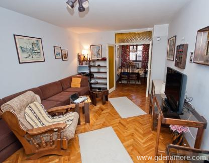 Stan u Budvi, ενοικιαζόμενα δωμάτια στο μέρος Budva, Montenegro