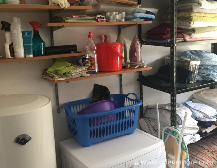 39804964-F0FD-421F-B438-09D3966883C6