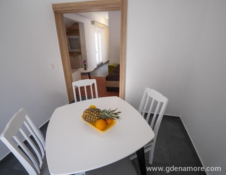 APARTMANI LASTVA_53