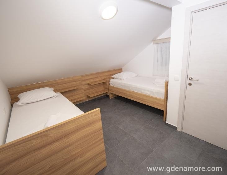 APARTMANI LASTVA_64