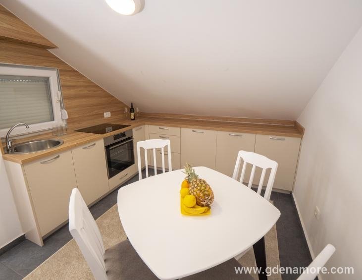 APARTMANI LASTVA_66