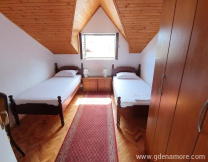 Appartement Lukas, Privatunterkunft im Ort Budva, Montenegro - 20210719_153340