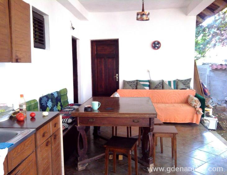 166ff2f0-6efe-4dae-b5f1-6bb307c4b016