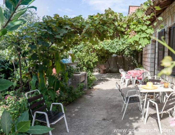 4af5cbb3-31d0-4710-a7a5-33314d89e52d