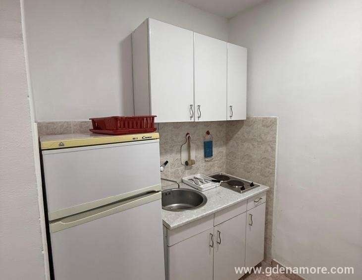 KUHINJA APARTMENT 2