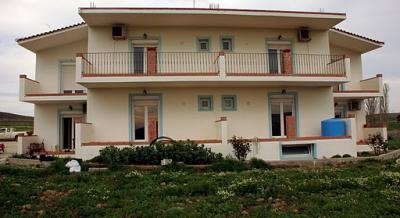 Saravari apartments, zasebne nastanitve v mestu Lemnos, Grčija