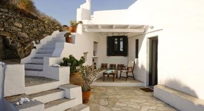 Villa Vrissi, Sifnos, alojamiento privado en Kallithea, Grecia