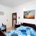 Apartamentos Tre Sorelle, alojamiento privado en Kumbor, Montenegro - spavaca soba