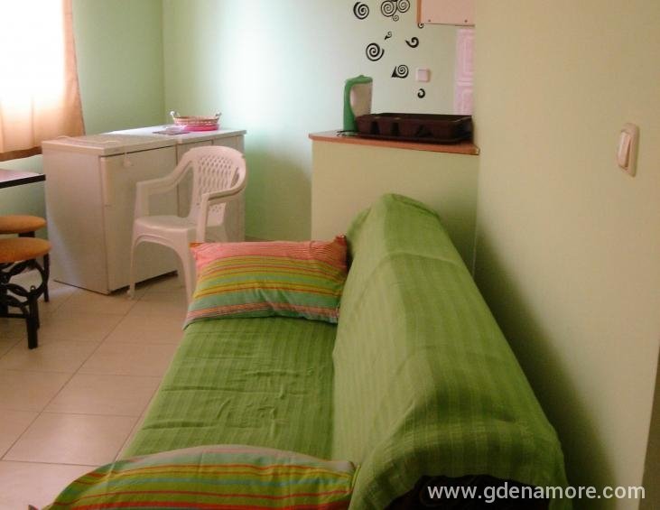 Trokrevetni apartman