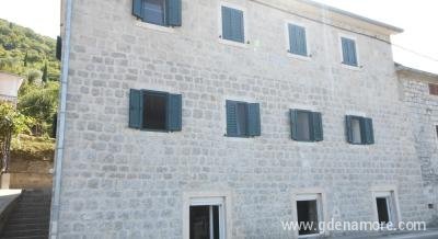Vila San, privatni smeštaj u mestu Kamenari, Crna Gora