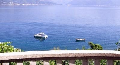 Beachfront apartments, private accommodation in city Krašići, Montenegro