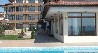 One bedroom apartment in complex "Rich 3" on the beachfront, privat innkvartering i sted Ravda, Bulgaria