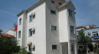 Villa in Rafailovici, private accommodation in city Rafailovići, Montenegro