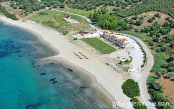 Monopetro Apartments, private accommodation in city Sithonia, Greece