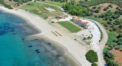 Monopetro Apartments, private accommodation in city Sithonia, Greece