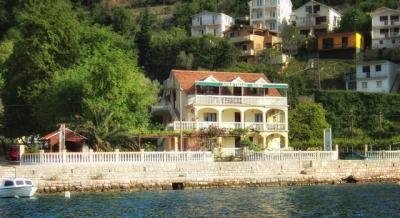 Appartements Stevovic, logement privé à Tivat, Monténégro