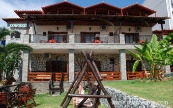 Pansion Aggelos, private accommodation in city Ouranopolis, Greece