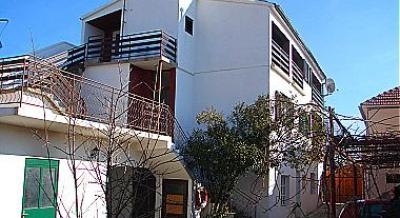 apartmaji stipe, zasebne nastanitve v mestu Vodice, Hrvaška