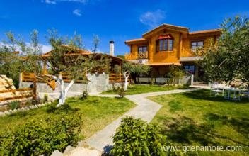 Vigla Ias, private accommodation in city Neos Marmaras, Greece