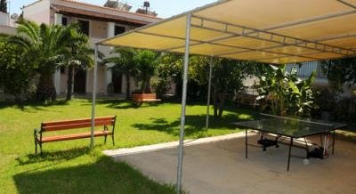 Konstantinos Apartments, private accommodation in city Corfu, Greece