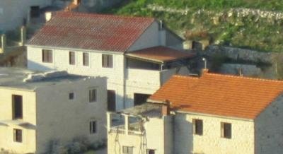 feriehus "VANA", privat innkvartering i sted Brač, Kroatia