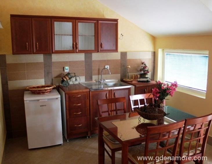 Apartman 4