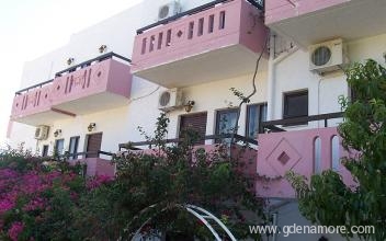 Apokoros Family Hotel Apt, частни квартири в града Crete, Гърция