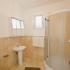 Tara apartments, Privatunterkunft im Ort Sutomore, Montenegro - Kupatilo trokrevetnog apartmana