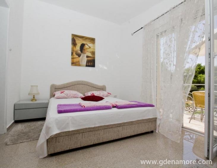 trokrevetni apartman