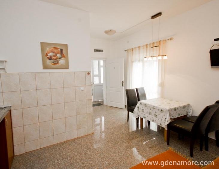 cetvoro-petokrevetni apartman