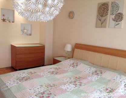 Two-bedroom apartment in the heart of Varna, private accommodation in city Varna, Bulgaria