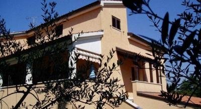 Appartamento Ingrid, alloggi privati a Poreč, Croazia