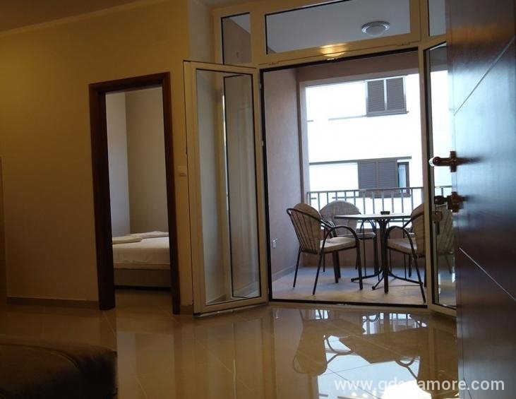 Apartman br.8