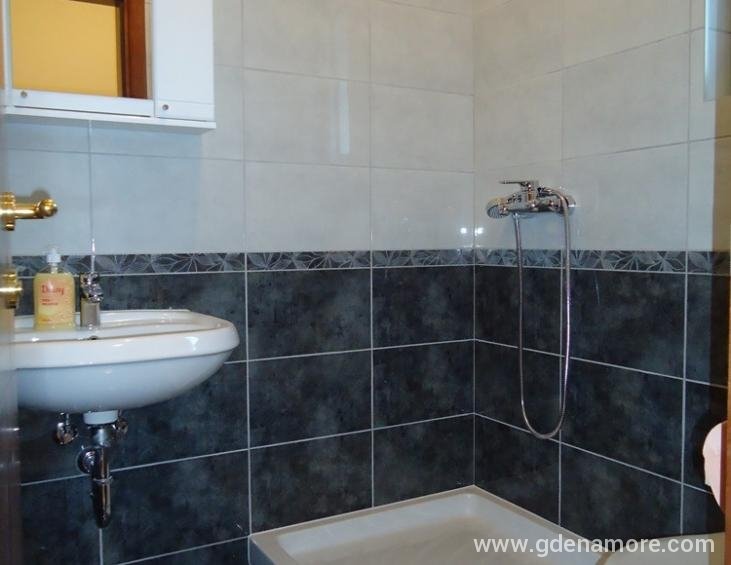 Apartman br.8
