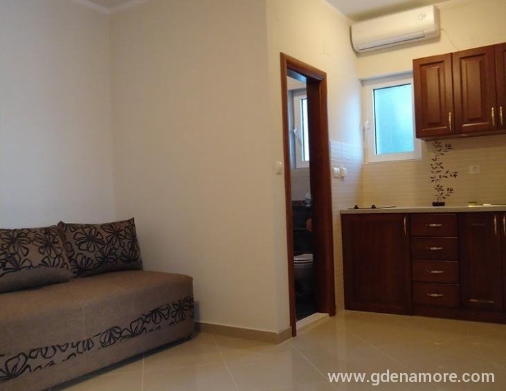 Apartman br.8