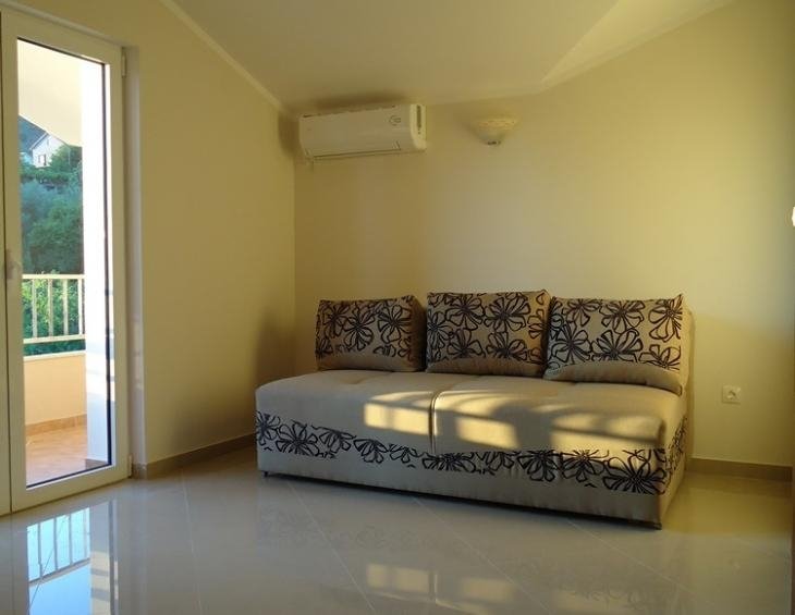 Apartman br.5