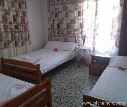 Anastasia apartment 3, alojamiento privado en Stavros, Grecia