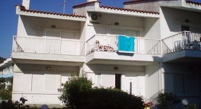 Christina Apartments, private accommodation in city Fourka, Greece