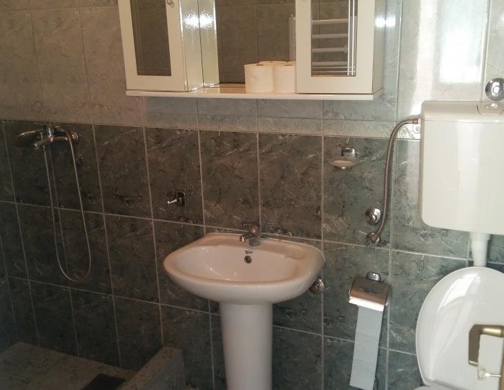 Trokrevetni apartman