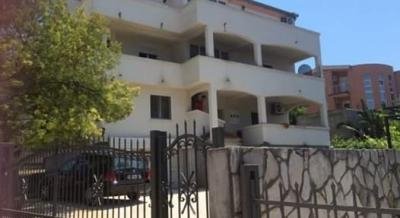 Sabina Apartments, private accommodation in city Dobre Vode, Montenegro