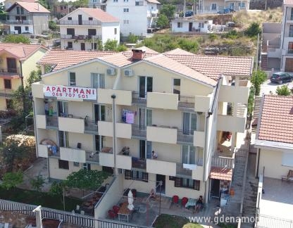 Apartmani Prascevic, privatni smeštaj u mestu Radovići, Crna Gora
