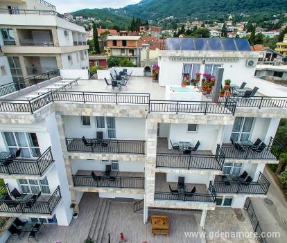 Leiligheter Saric, privat innkvartering i sted Šušanj, Montenegro