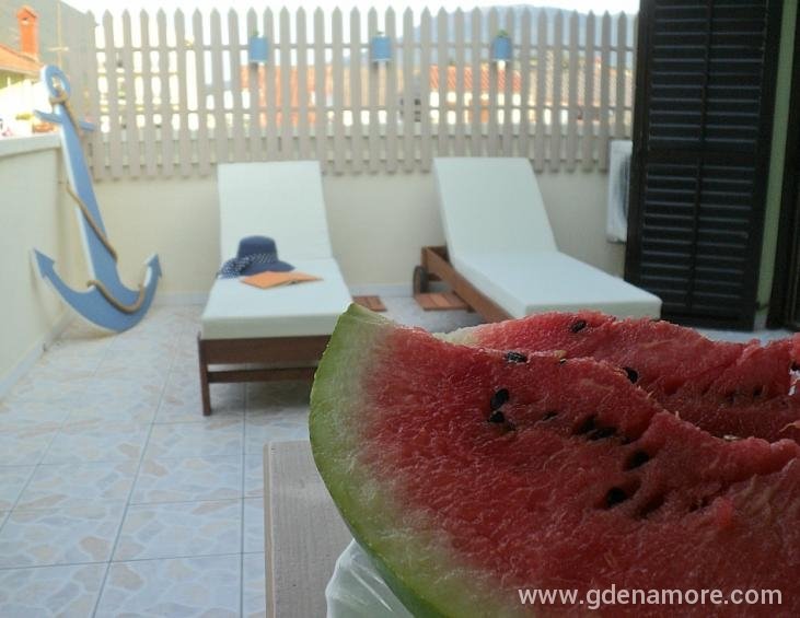 Apartman - terasa / Apartment - terrace